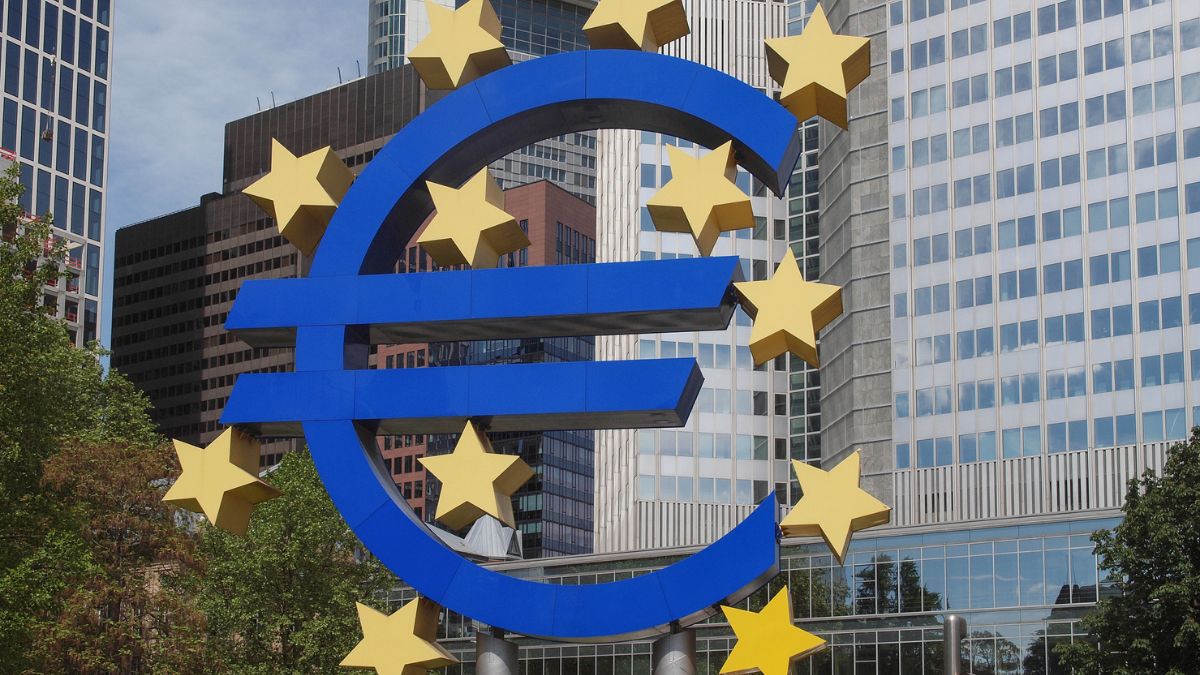 What Is the European Central Bank and How Does it Work?